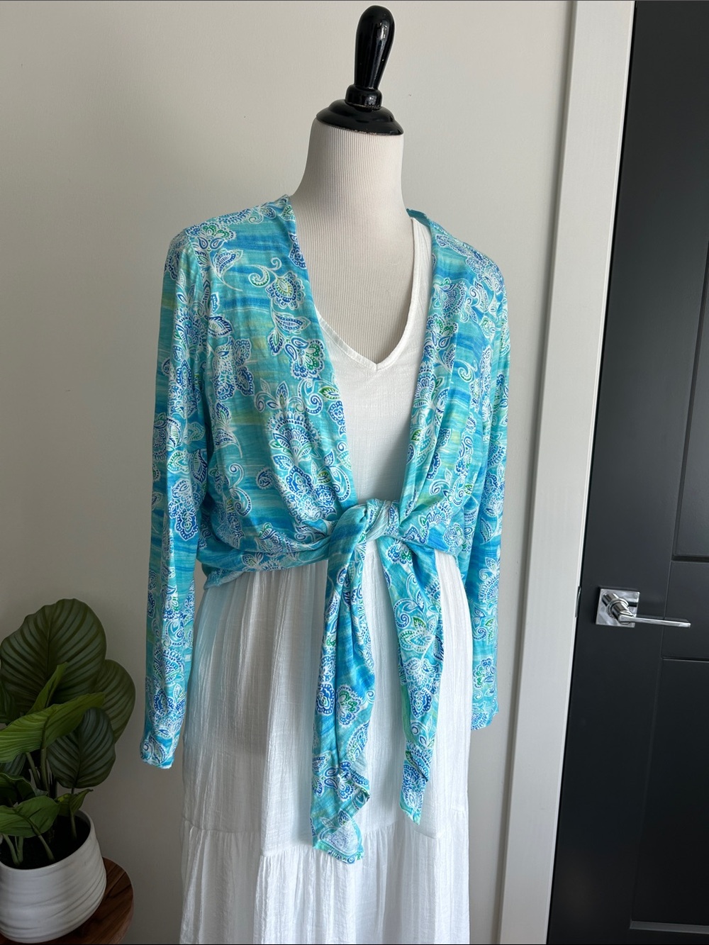 Belle L turquoise white green paisley long sleeve summer tie front wrap shrug